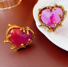 Load image into Gallery viewer, Glaze love Earrings - Clip on Style
