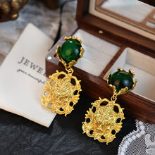 Load image into Gallery viewer, Palace style high-end black flower earrings retro irregular earrings
