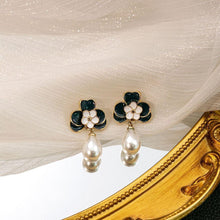Load image into Gallery viewer, French retro blue petal earrings with a high-end feel and niche water drop earrings
