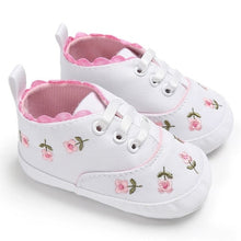 Load image into Gallery viewer, Newborn Infant Baby Girls shoes  Floral Crib Shoes
